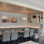 Flair Am Rosenhuegel - Garni Hotel