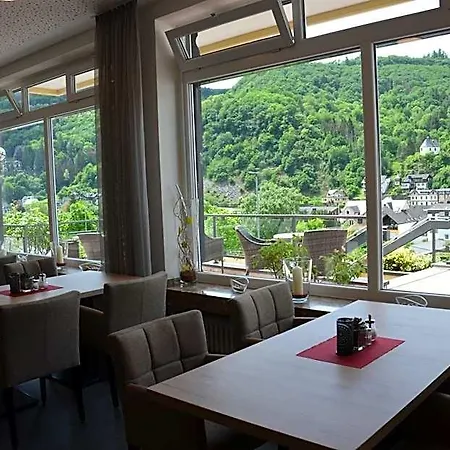 Flair Am Rosenhuegel - Garni