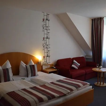 Flair Am Rosenhuegel - Garni Hotel