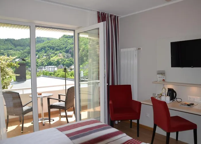 Flair Am Rosenhuegel - Garni ホテル コッヘム