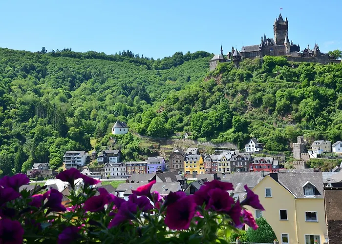 Flair Am Rosenhuegel - Garni Hotell 3*