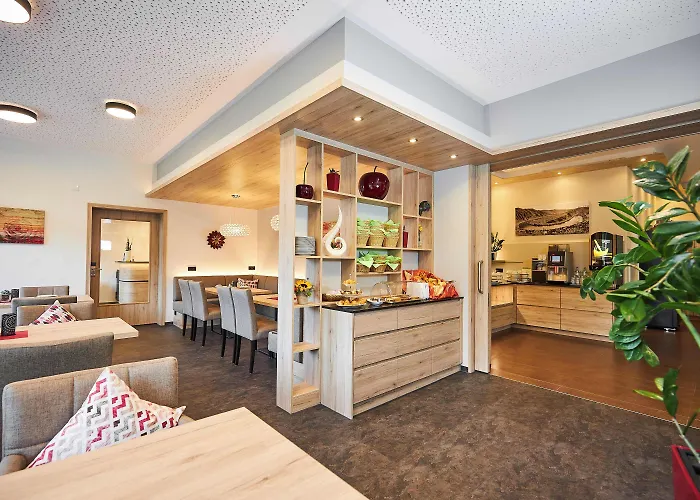 Flair Am Rosenhuegel - Garni Hotell