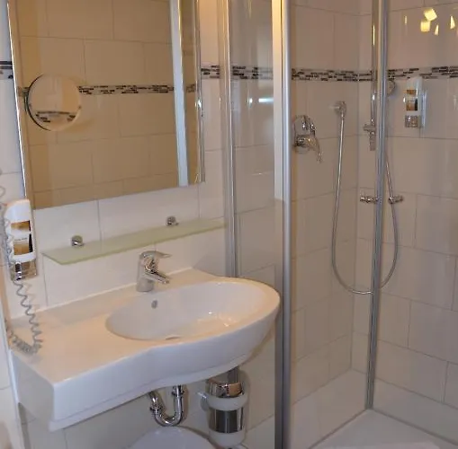 Flair Am Rosenhuegel - Garni Hotell