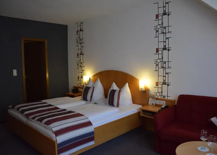 Flair Am Rosenhuegel - Garni 3*