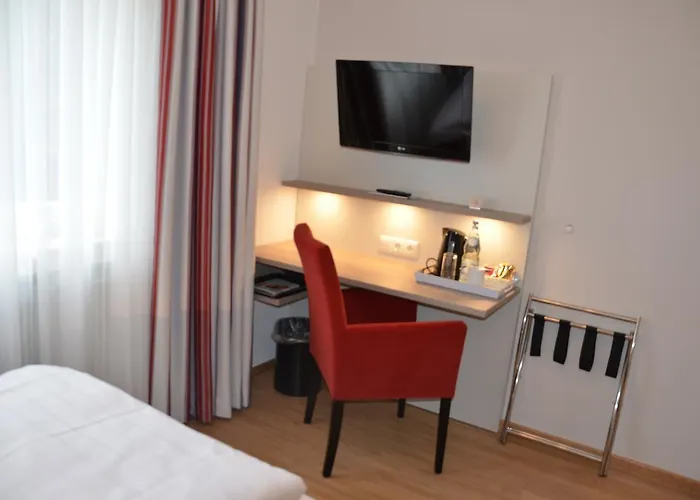 Hotell Flair Am Rosenhuegel - Garni