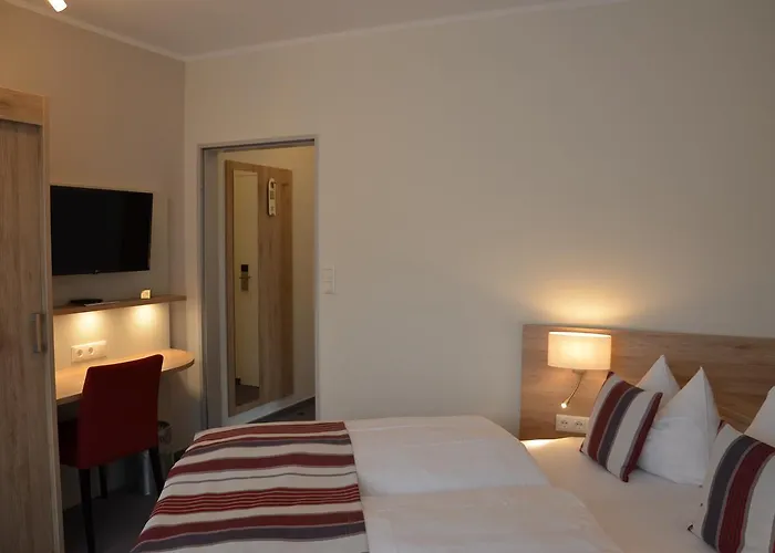 Flair Am Rosenhuegel - Garni ホテル