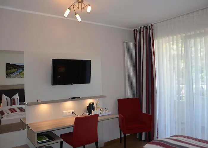 ホテル Flair Am Rosenhuegel - Garni コッヘム